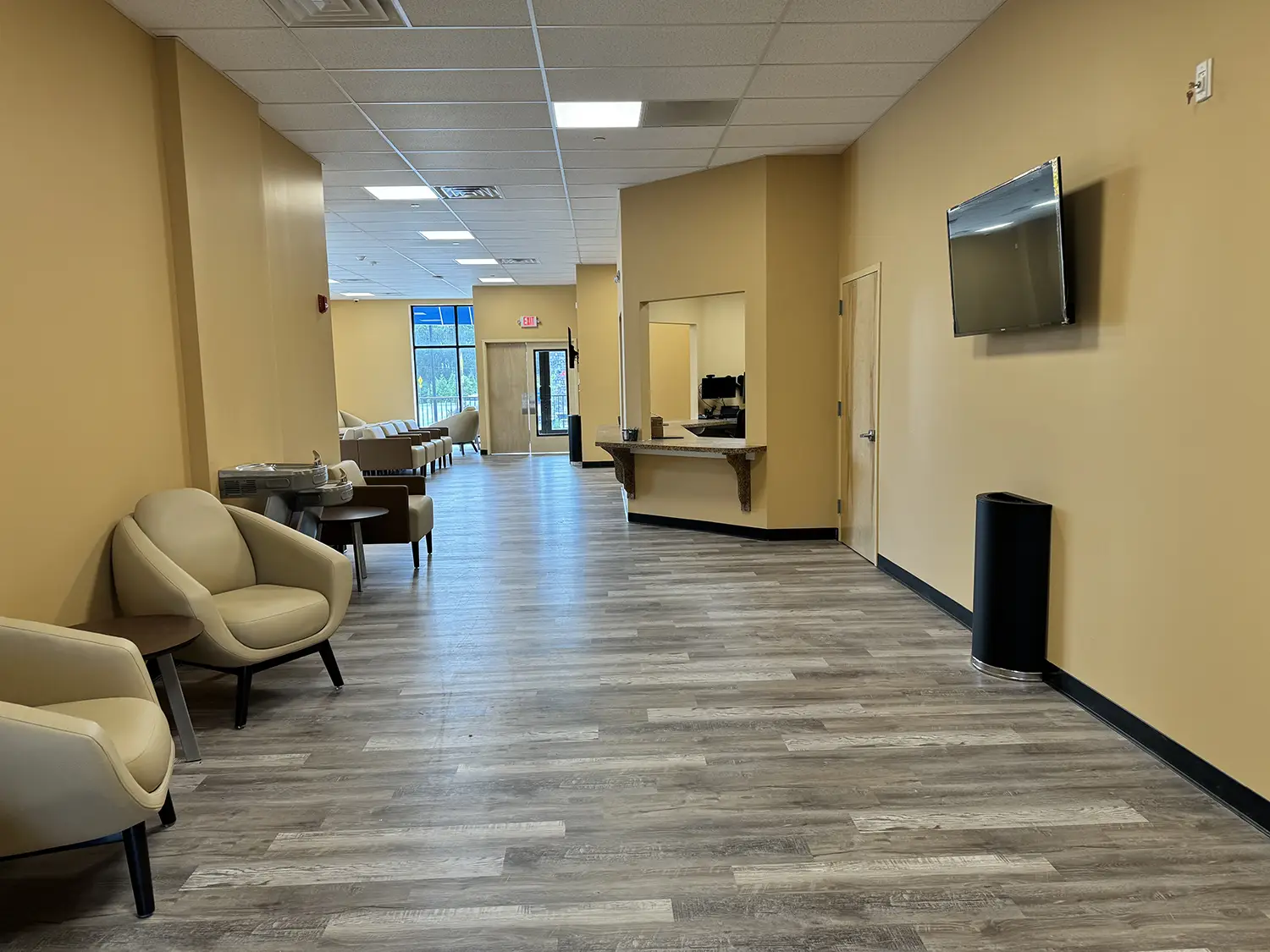 Picture of the lobby at Poughkeepsie North Road Location